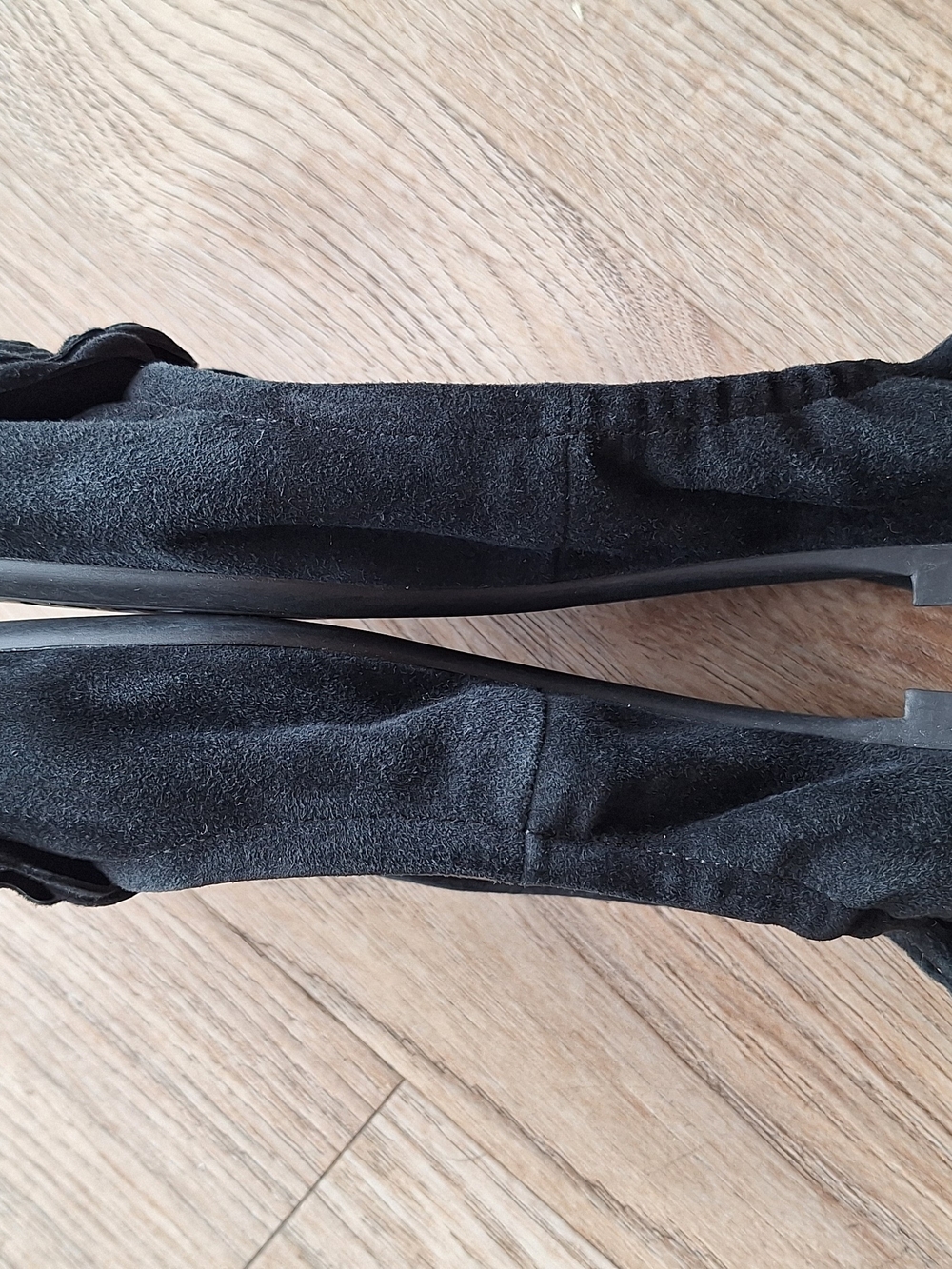 Taryn Rose Rosalyn Black Suede Ballet Flats Rose Detail Size - Picture 12 of 14